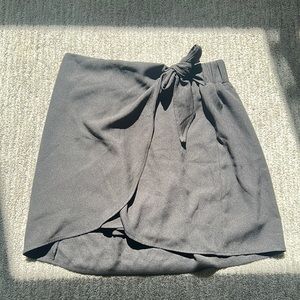 Dr2 black skort